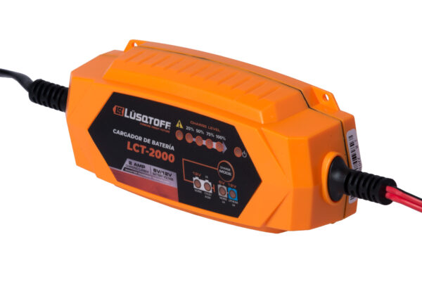 Cargador Lusqtoff Smart 1-2 Amp  Lct-2000
