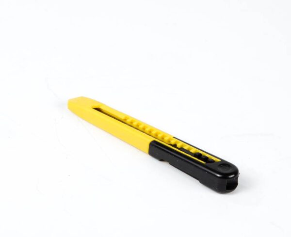 Trincheta Cuch.Hoja Partida 9mm Plast.Dogo Dog57530